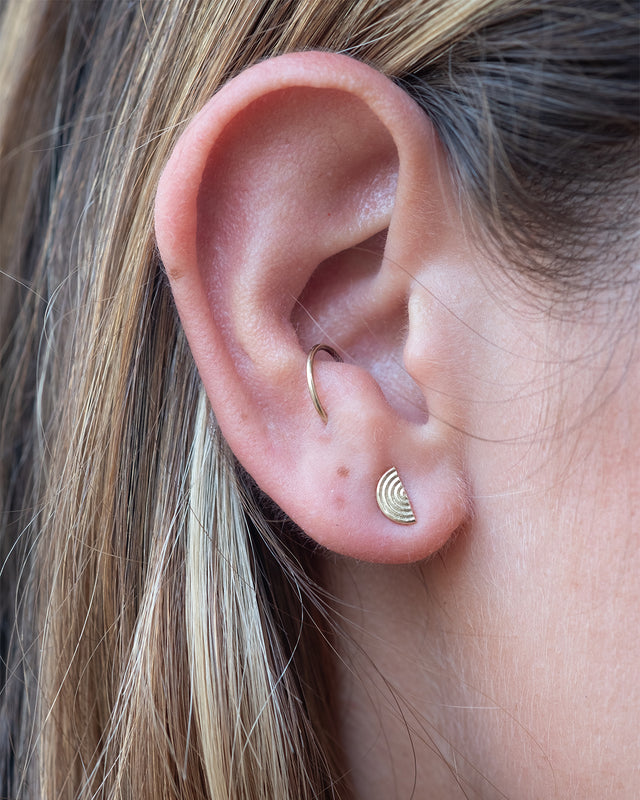 Horizon 14K Gold Earring