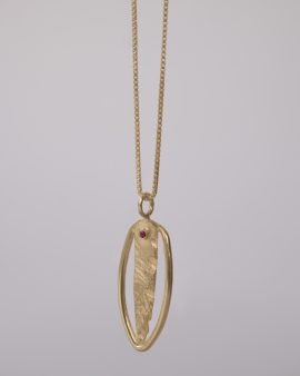 Vulva Gold Necklace